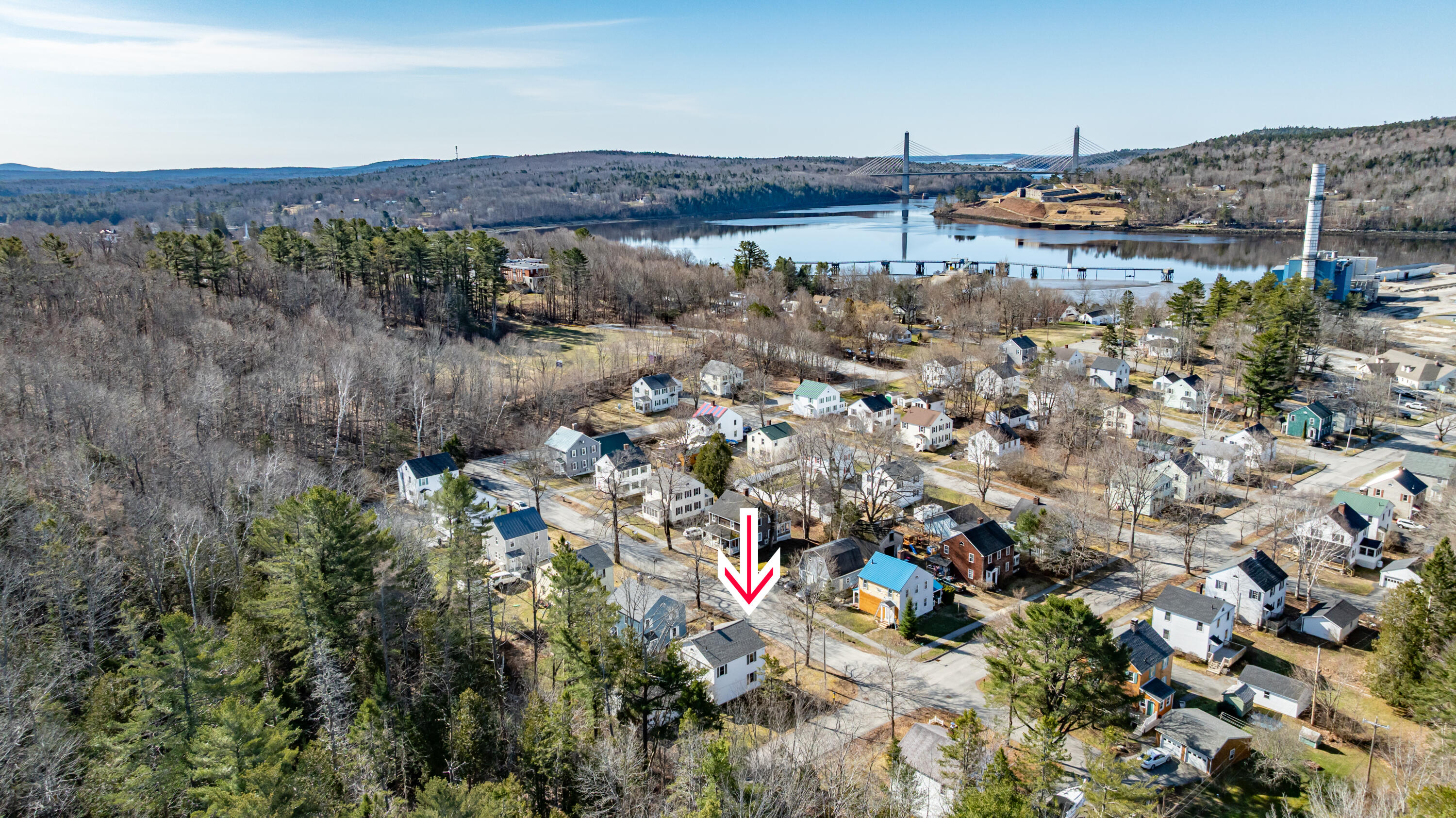 11 Thomas Street Bucksport ME 04416