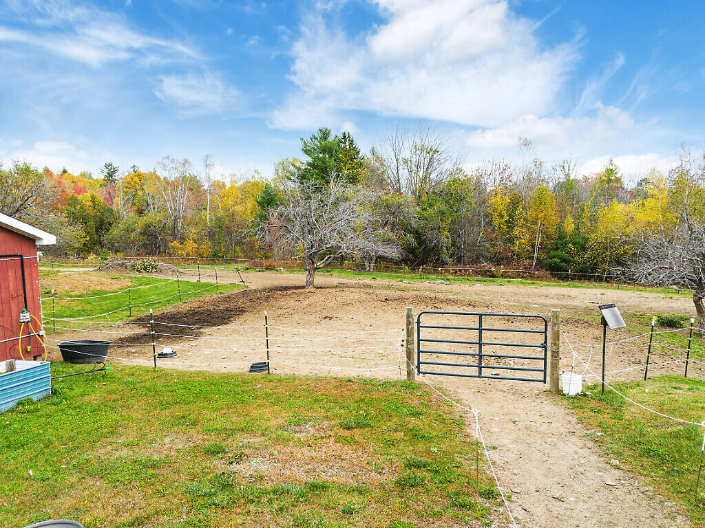 135 Crockett Road Dexter ME 04930