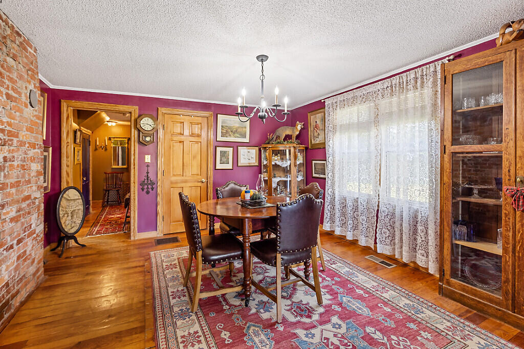 135 Crockett Road Dexter ME 04930