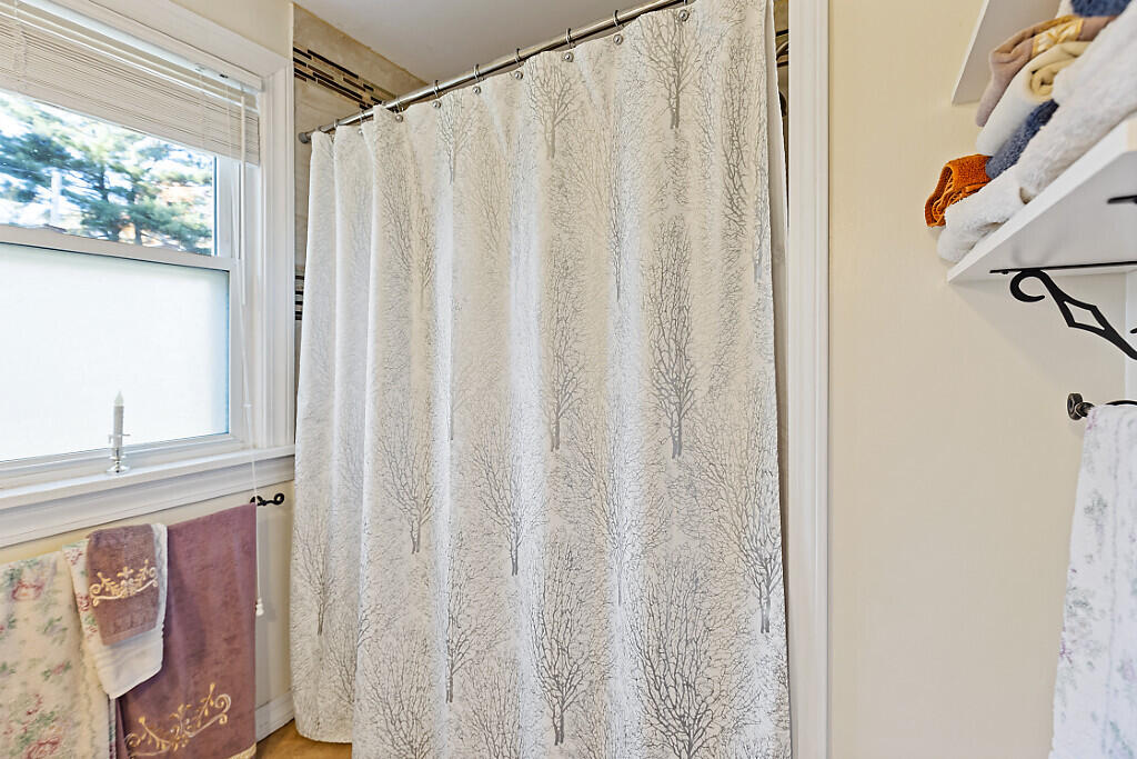 135 Crockett Road Dexter ME 04930