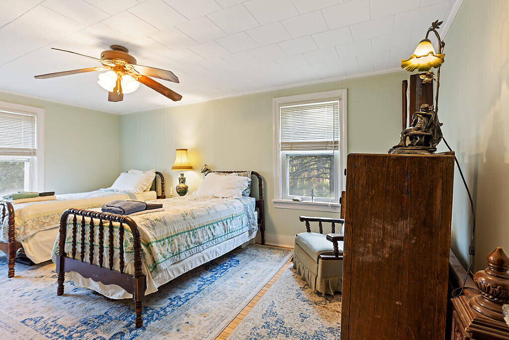 135 Crockett Road Dexter ME 04930