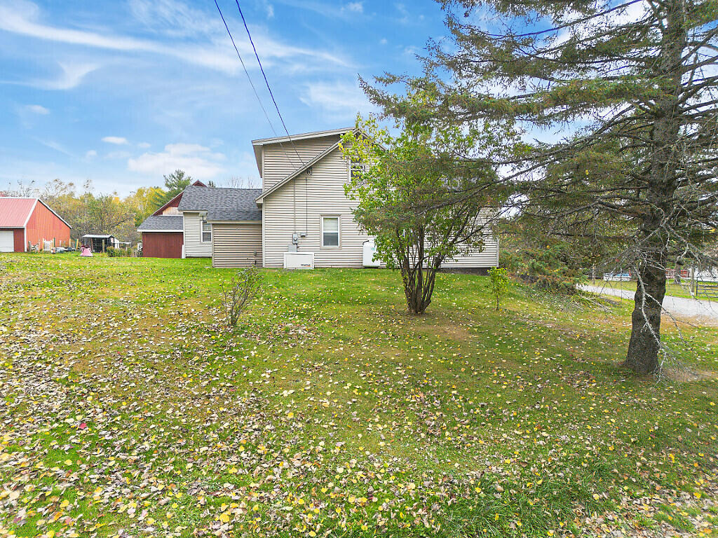 135 Crockett Road Dexter ME 04930