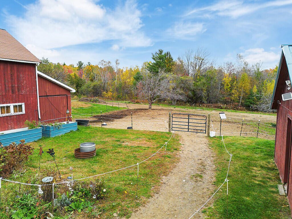 135 Crockett Road Dexter ME 04930