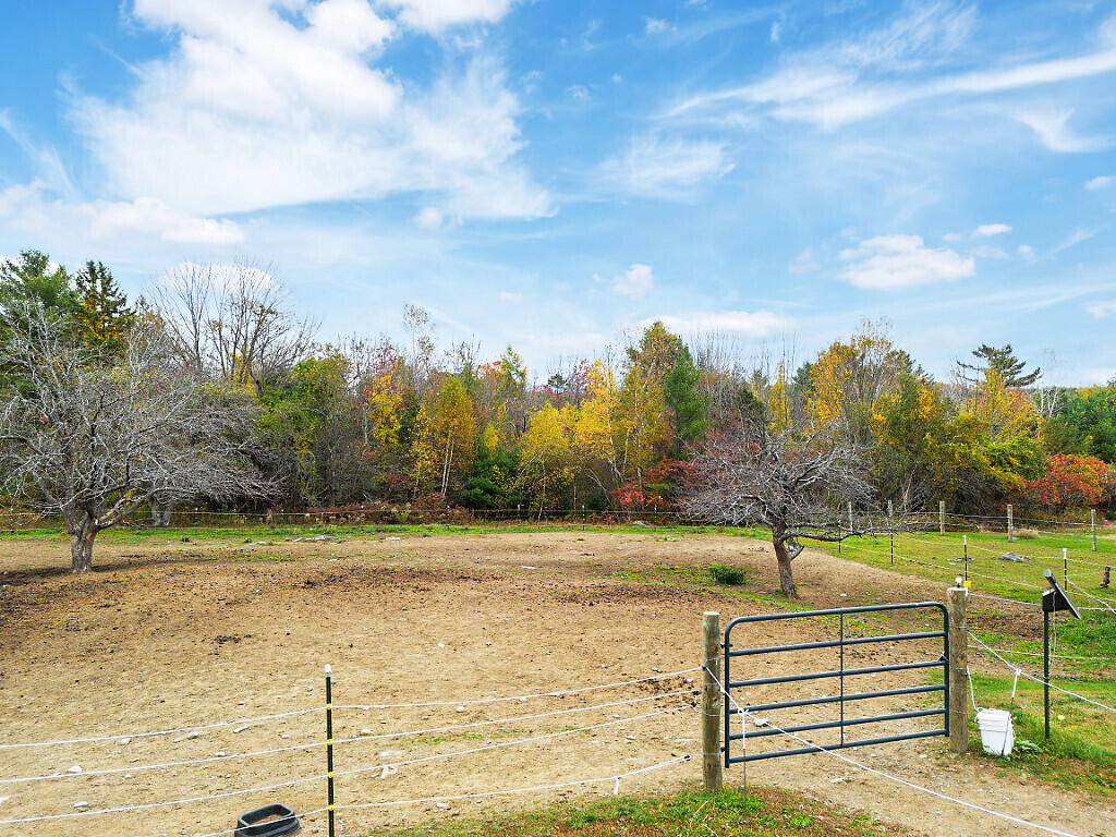 135 Crockett Road Dexter ME 04930