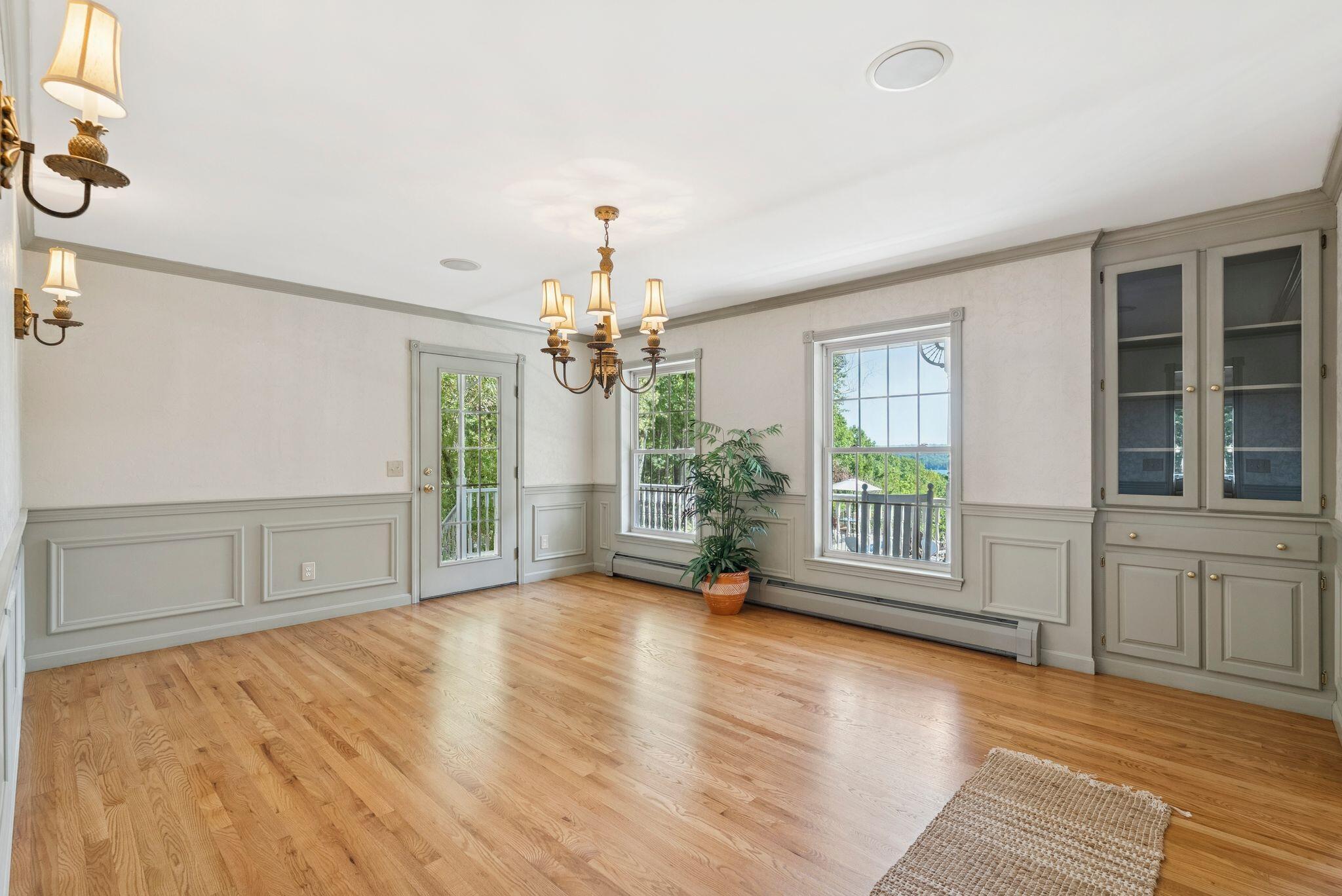 111 Daggett Drive Raymond ME 04071