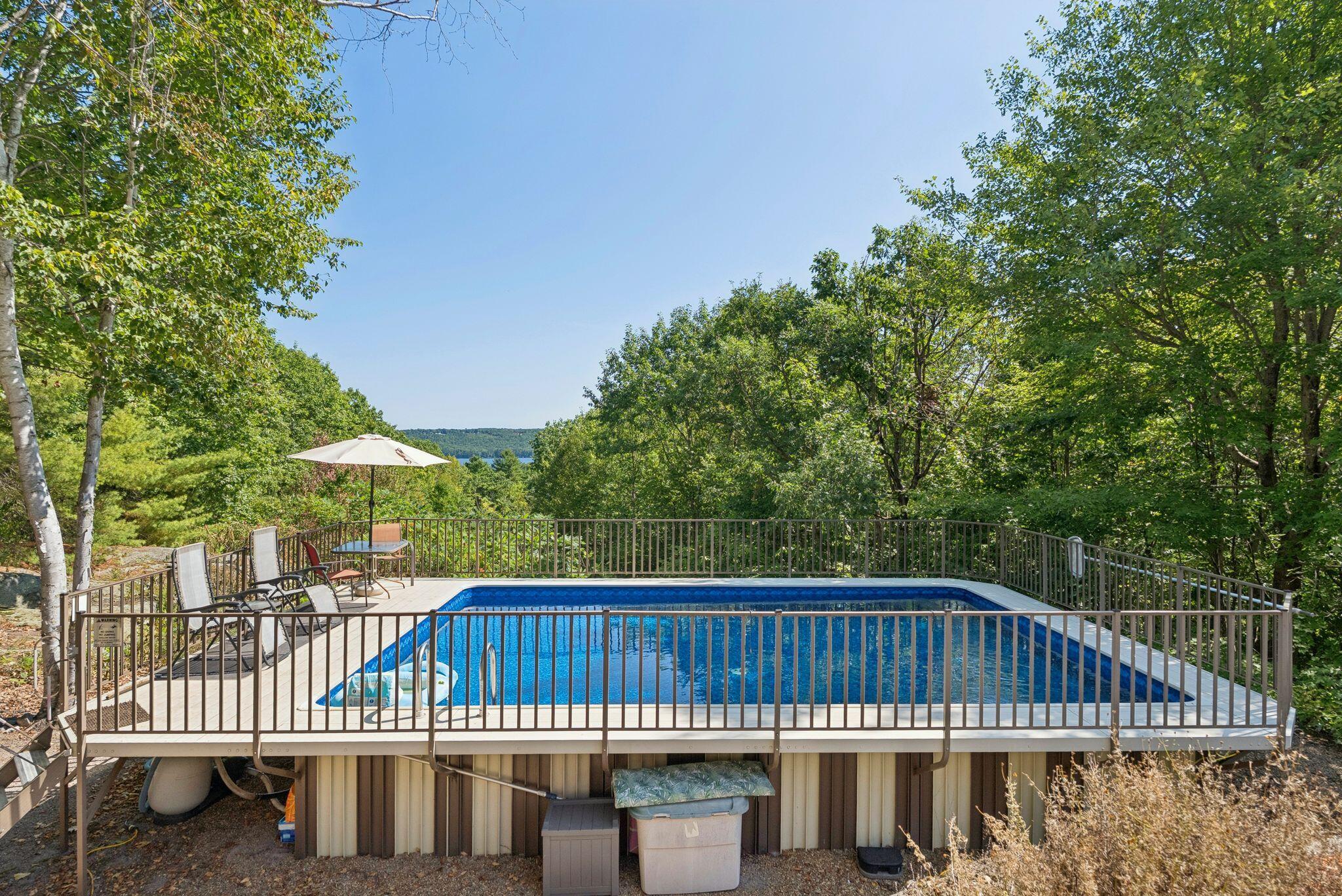 111 Daggett Drive Raymond ME 04071