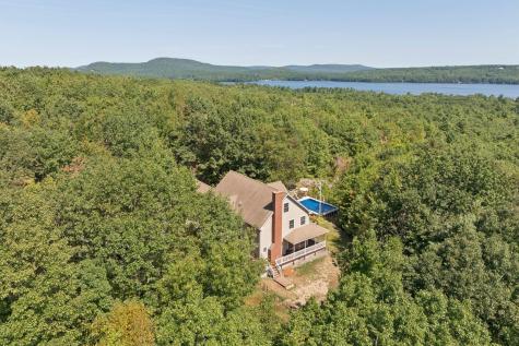111 Daggett Drive Raymond ME 04071