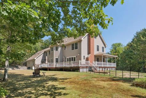 111 Daggett Drive Raymond ME 04071