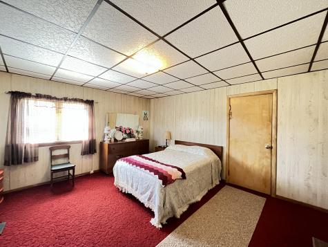 327 Vickery Road Auburn ME 04210