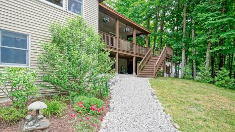 117 Mountain Road Raymond ME 04071