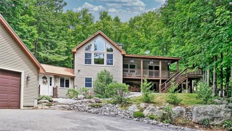 117 Mountain Road Raymond ME 04071