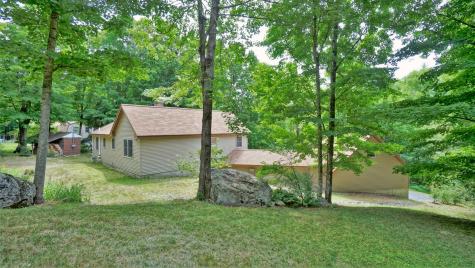 117 Mountain Road Raymond ME 04071