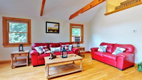 117 Mountain Road Raymond ME 04071