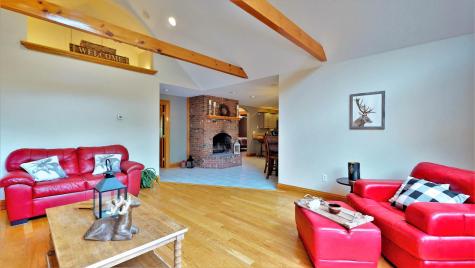 117 Mountain Road Raymond ME 04071