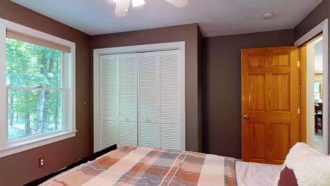 117 Mountain Road Raymond ME 04071