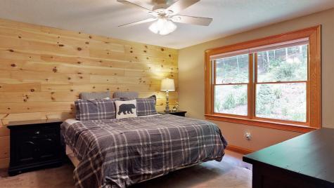 117 Mountain Road Raymond ME 04071