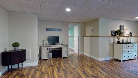 117 Mountain Road Raymond ME 04071