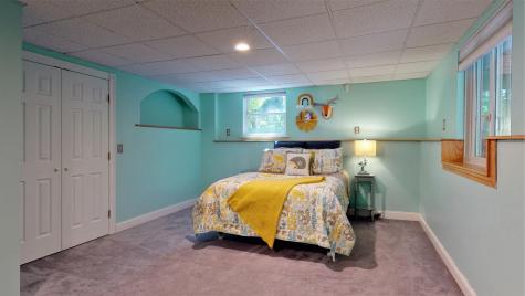 117 Mountain Road Raymond ME 04071