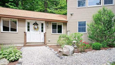 117 Mountain Road Raymond ME 04071