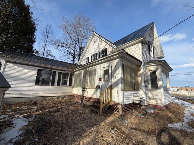 43 Washburn Street Caribou ME 04736