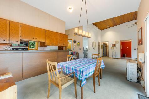 384 Merrow Road Auburn ME 04210