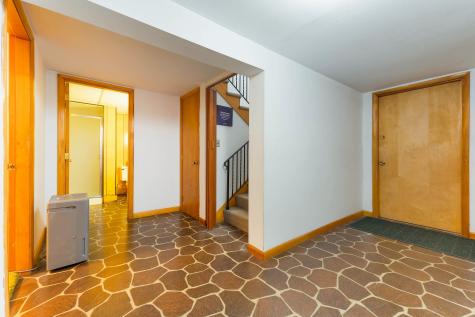 384 Merrow Road Auburn ME 04210