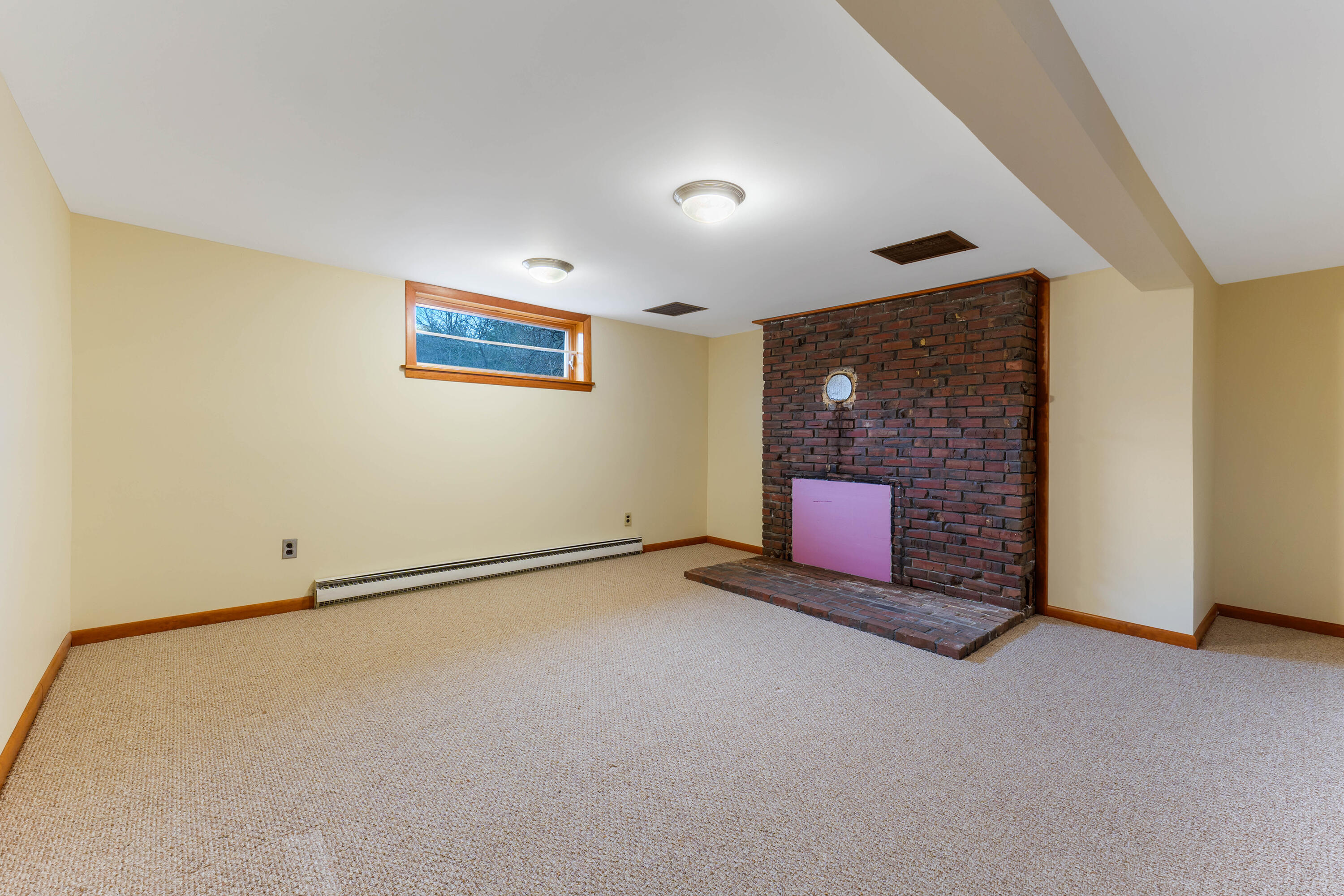 384 Merrow Road Auburn ME 04210