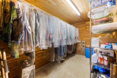 384 Merrow Road Auburn ME 04210