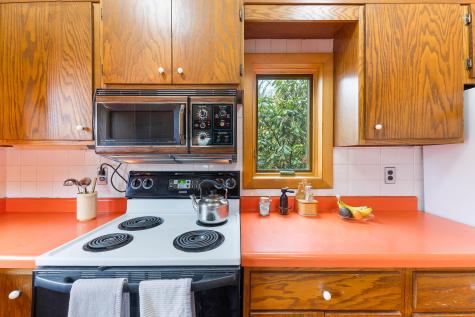 384 Merrow Road Auburn ME 04210