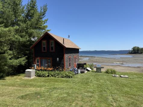 364 & 367 Main Road Islesboro ME 04848