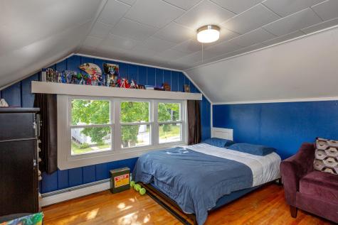 14 Linden Street Auburn ME 04210