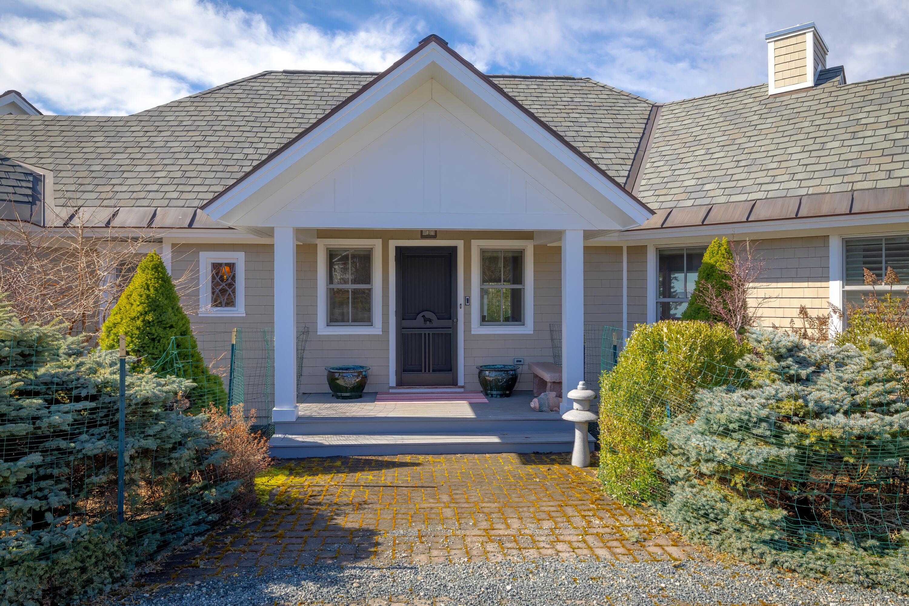 98 Birdsong Lane Surry ME 04684