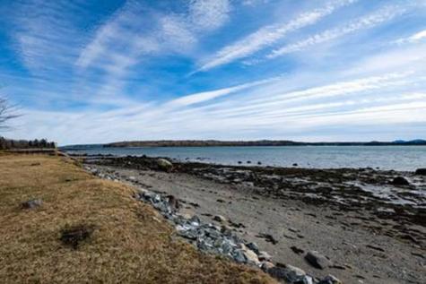 55 Narrows Way Lamoine ME 04605