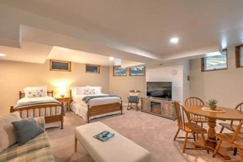 55 Narrows Way Lamoine ME 04605