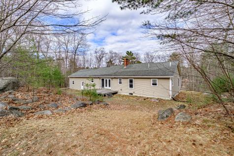 148 Meadow Road Raymond ME 04071