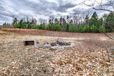 148 Meadow Road Raymond ME 04071