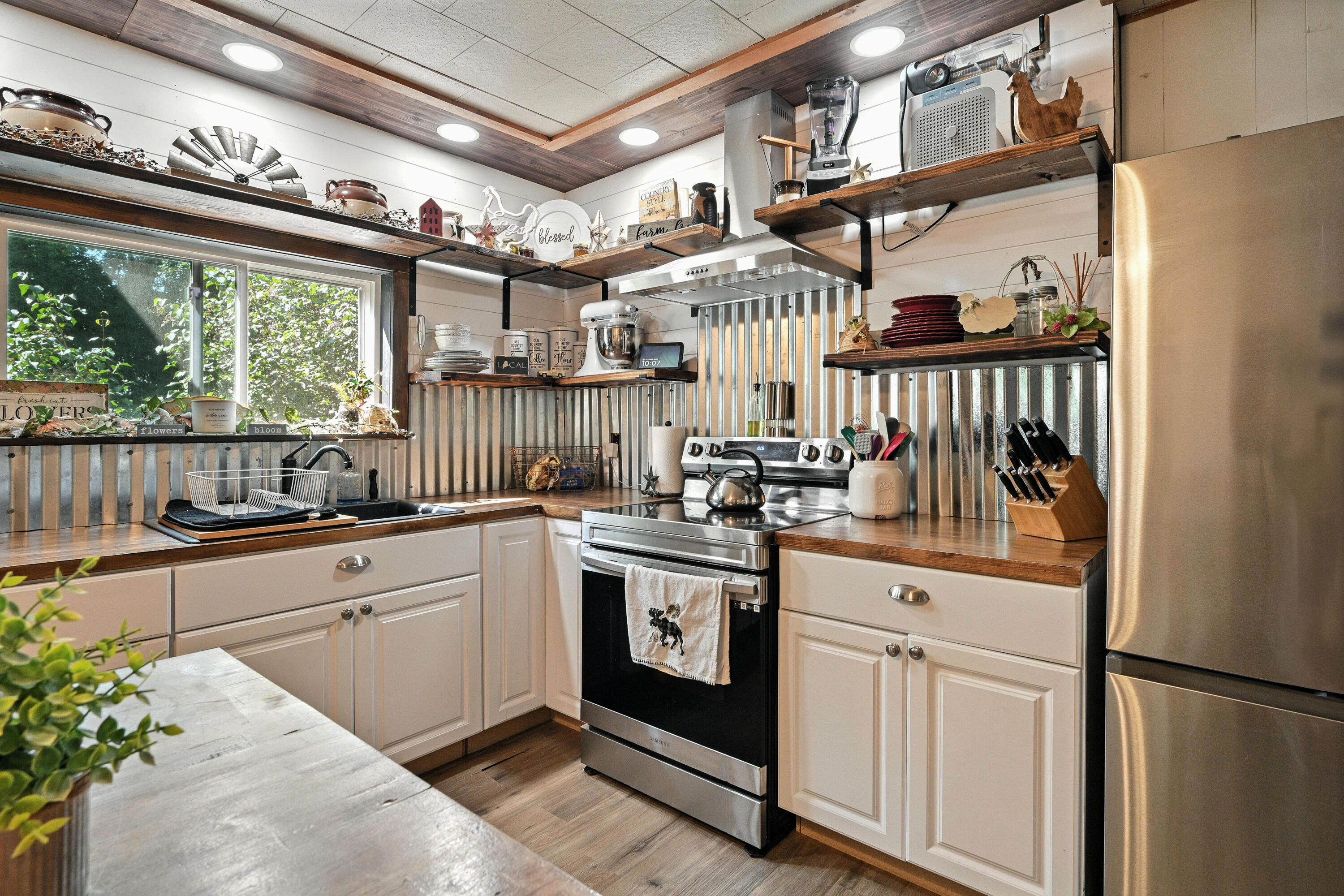 25 Winter Street Skowhegan ME 04976