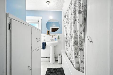 25 Winter Street Skowhegan ME 04976