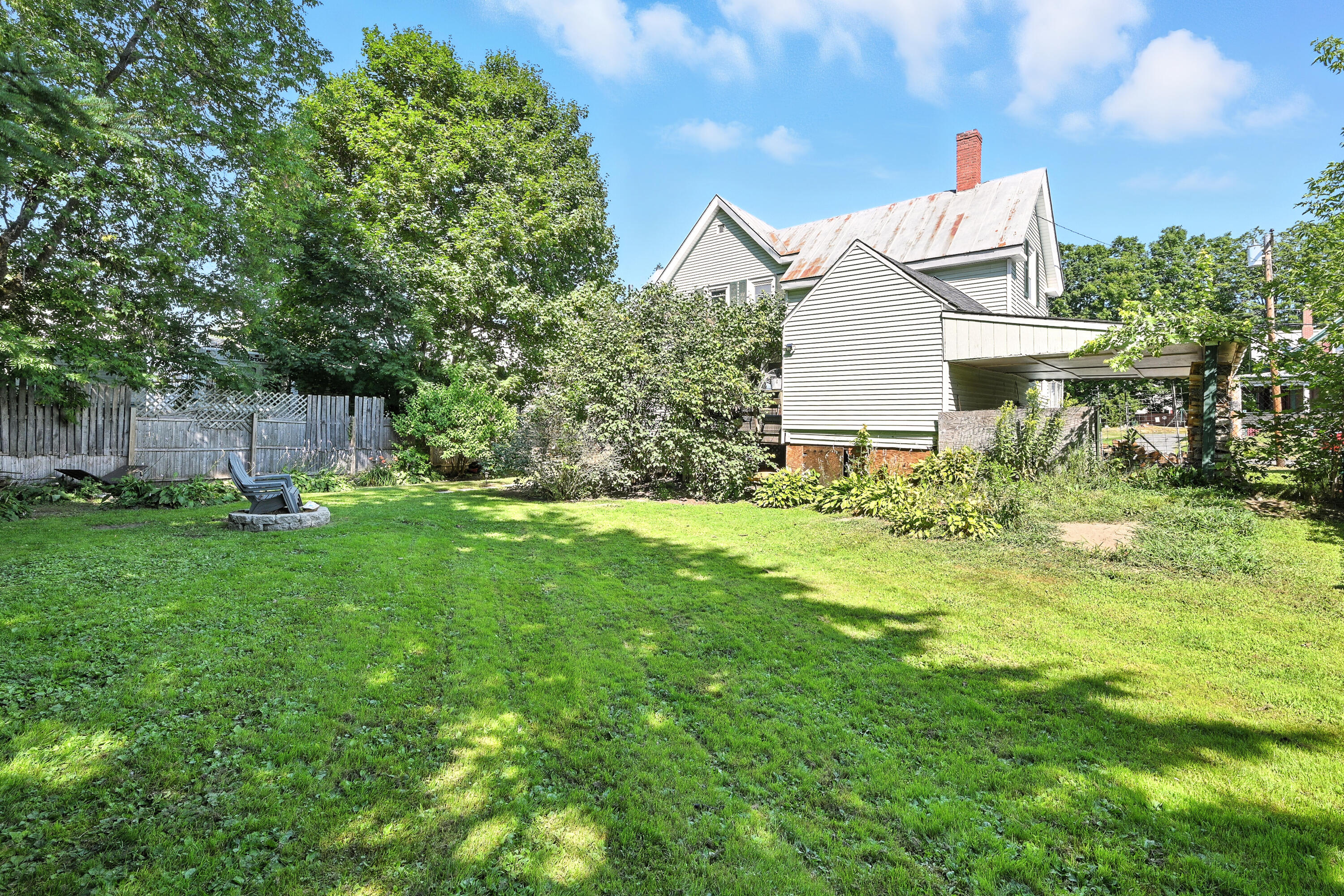 25 Winter Street Skowhegan ME 04976