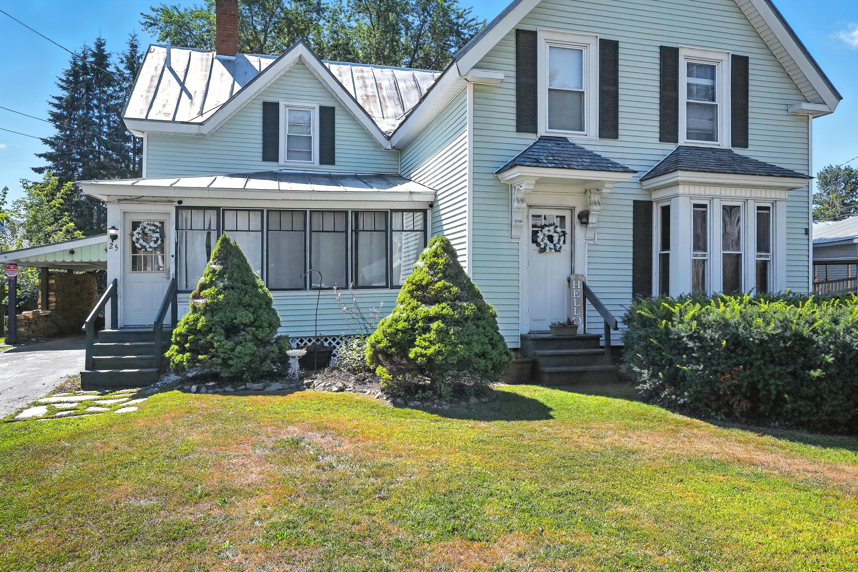 25 Winter Street Skowhegan ME 04976