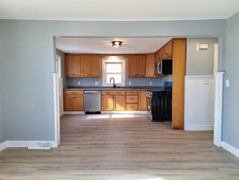 155 Second Street Auburn ME 04210