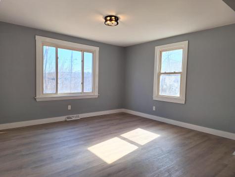 155 Second Street Auburn ME 04210