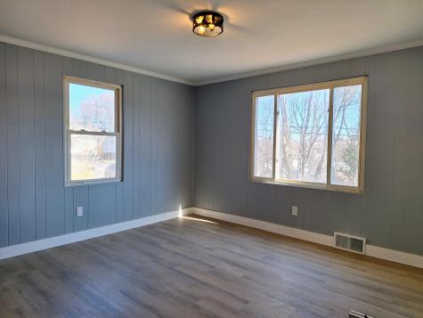 155 Second Street Auburn ME 04210