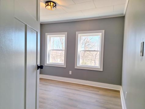 155 Second Street Auburn ME 04210