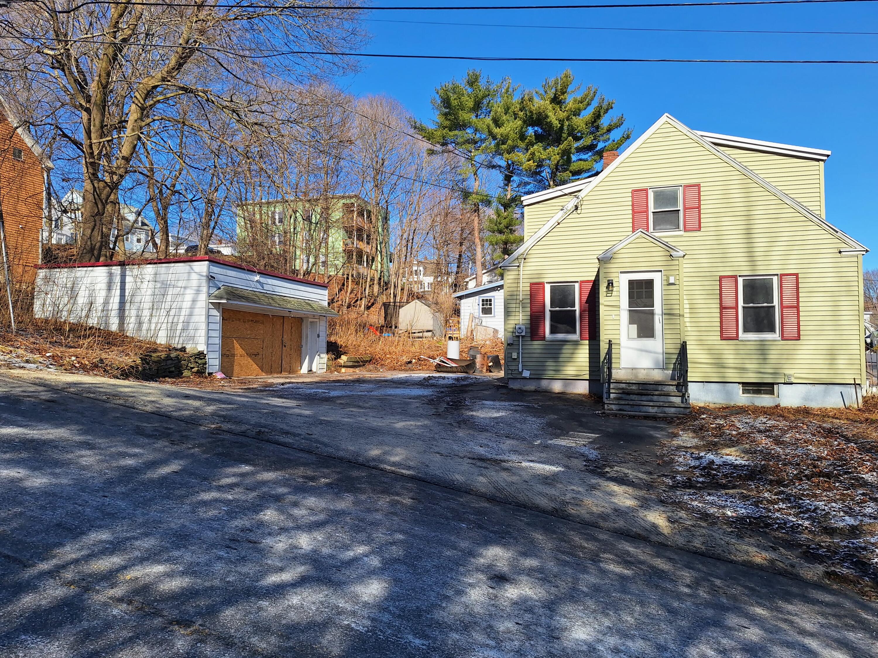 155 Second Street Auburn ME 04210