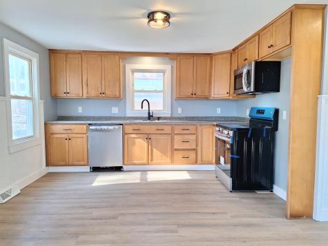 155 Second Street Auburn ME 04210