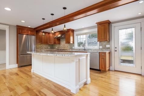 22 Providence Avenue Falmouth ME 04105