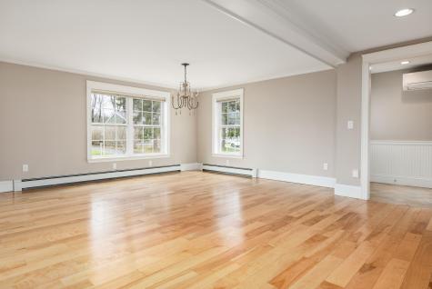 22 Providence Avenue Falmouth ME 04105