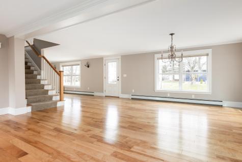 22 Providence Avenue Falmouth ME 04105
