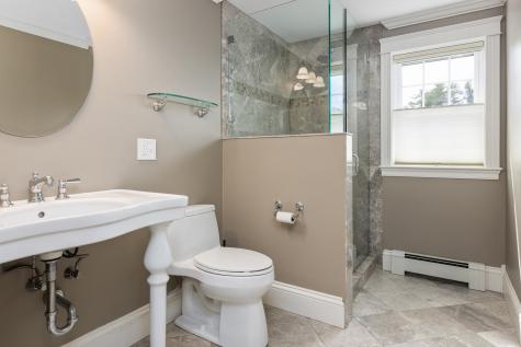 22 Providence Avenue Falmouth ME 04105